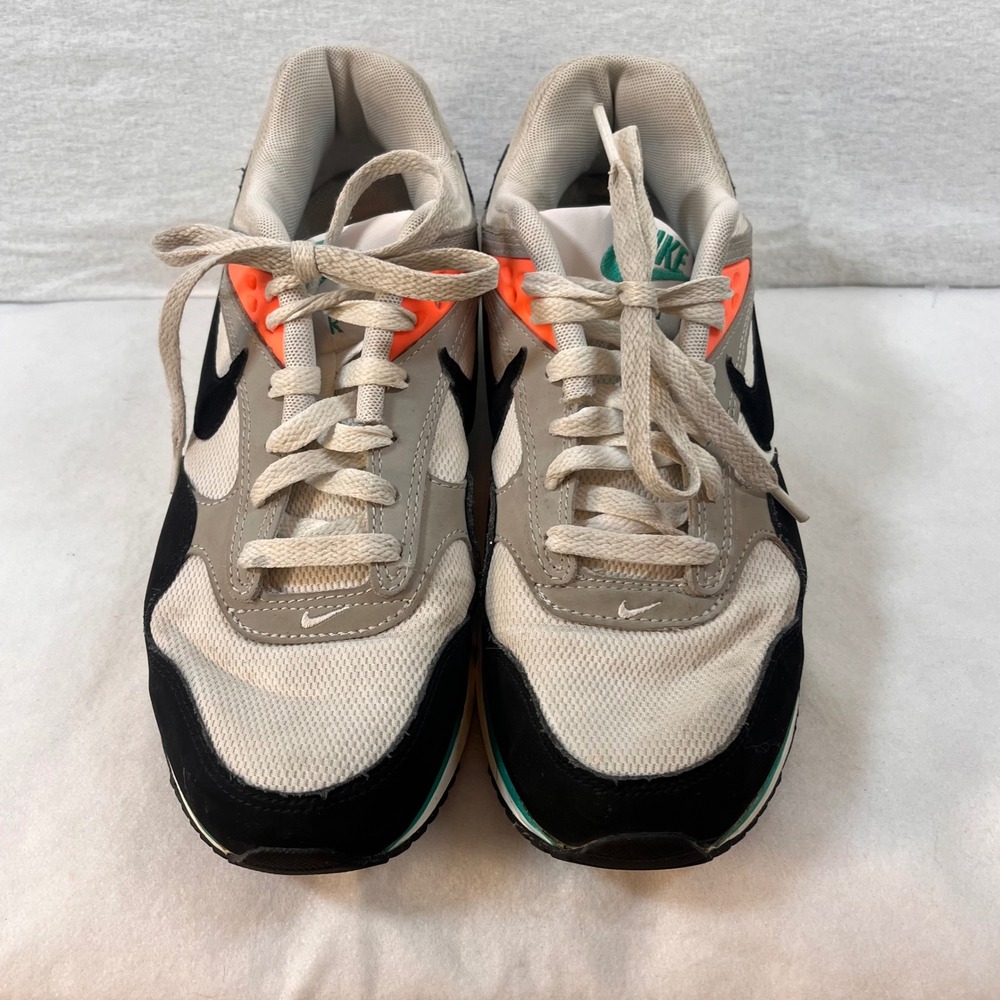 Nike Air Max Correlate Womens Size 8.5 White Black Green Running Shoes Sneakers